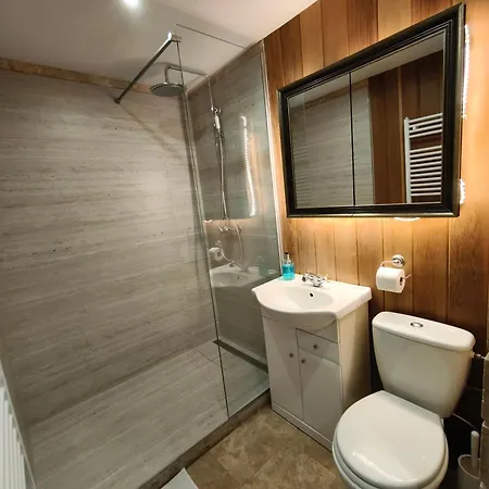 Διαμέρισμα 2 Izbovy Stylovy A Utulny Komárno